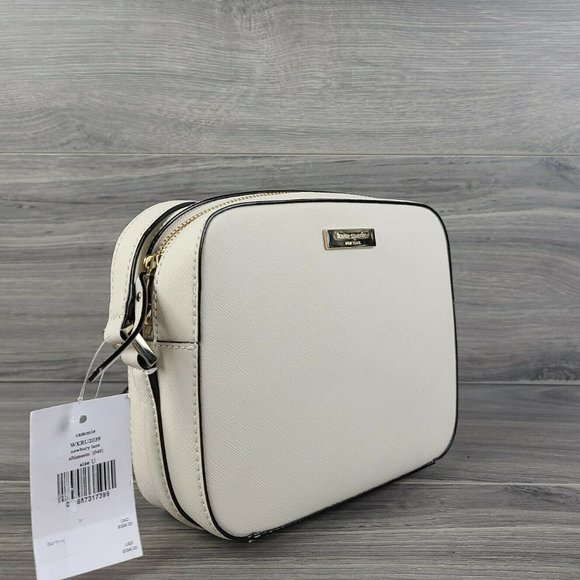 kate spade Handbags - Kate Spade Saffiano Leather Newbury Lane Cammie Crossbody Handbag White NEW NWT
